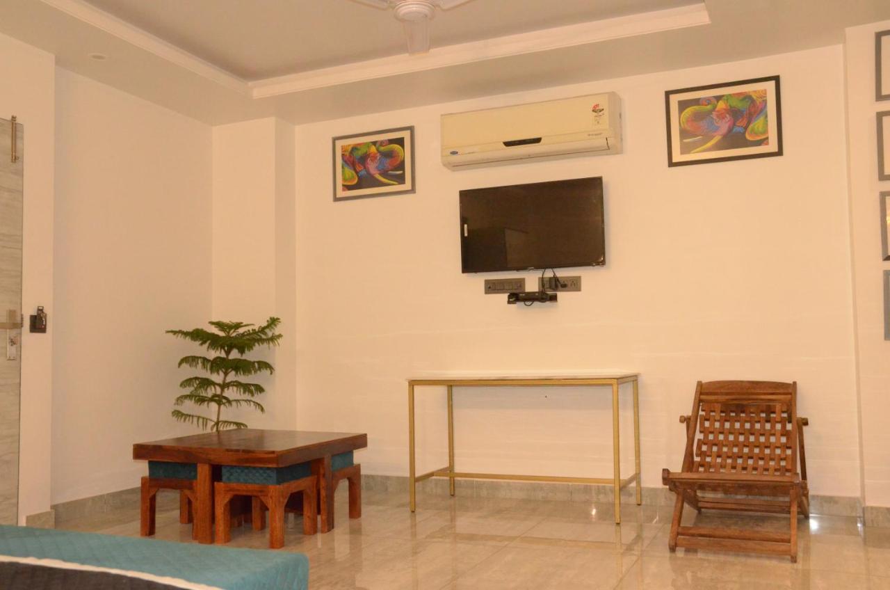 King Room with Mountain View